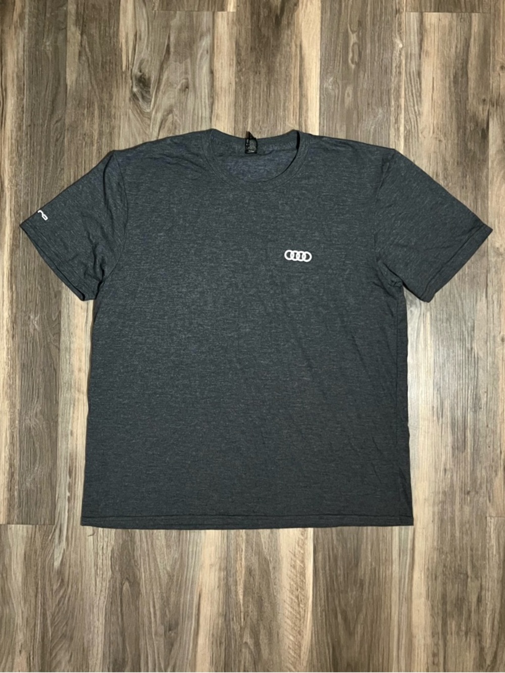 Official Audi Quattro Mens Graphic Logo T-Shirt XL Gray Soft